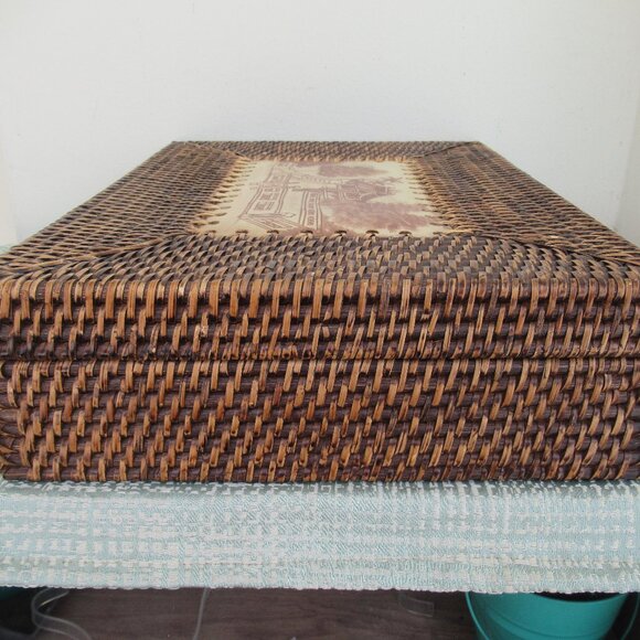 VTG Rattan Decorative LG Box w/ Lid and drawing ,Rectangular Woven for Display - Picture 2 of 16